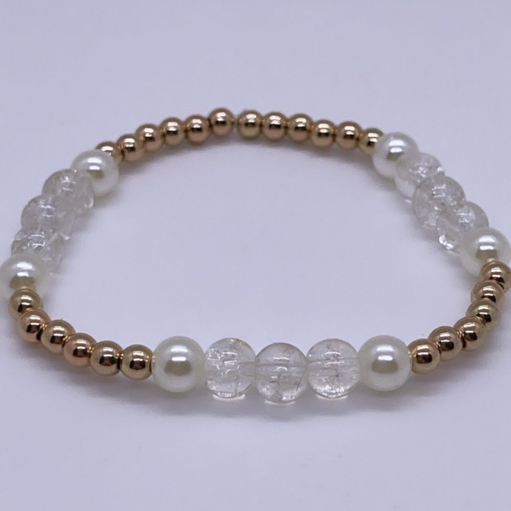 NWT Wool + Pepper Co. Clear Glass Bracelet